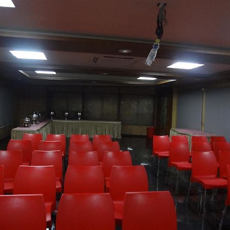 杉雨国际酒店 Nāmakkal 外观 照片